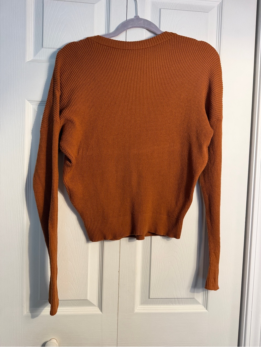 Splendid Cloudsoft Relaxed Crossover Sweater waffle-knit dark orange size XS - Picture 5 of 8